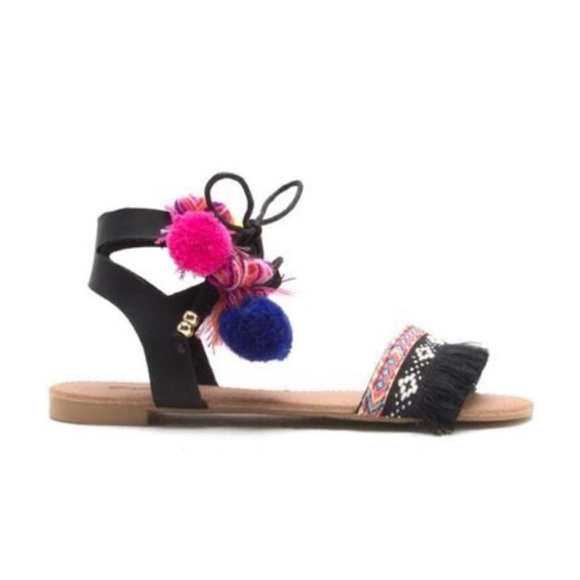 NIB Pom Pom Tribal Sandals Sz 8 - Picture 3 of 4